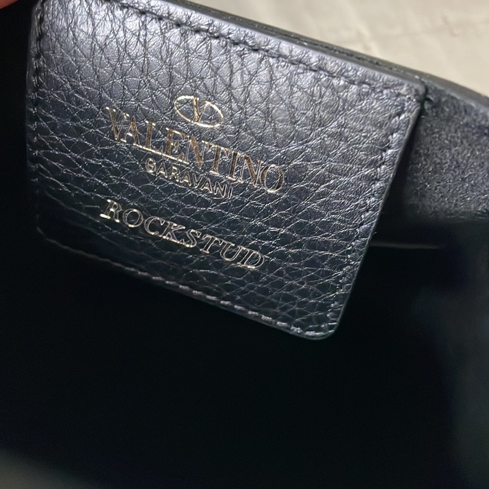 Valentino rockstud small black pebbled leather tote crossbody strap bag clutch - Picture 12 of 15